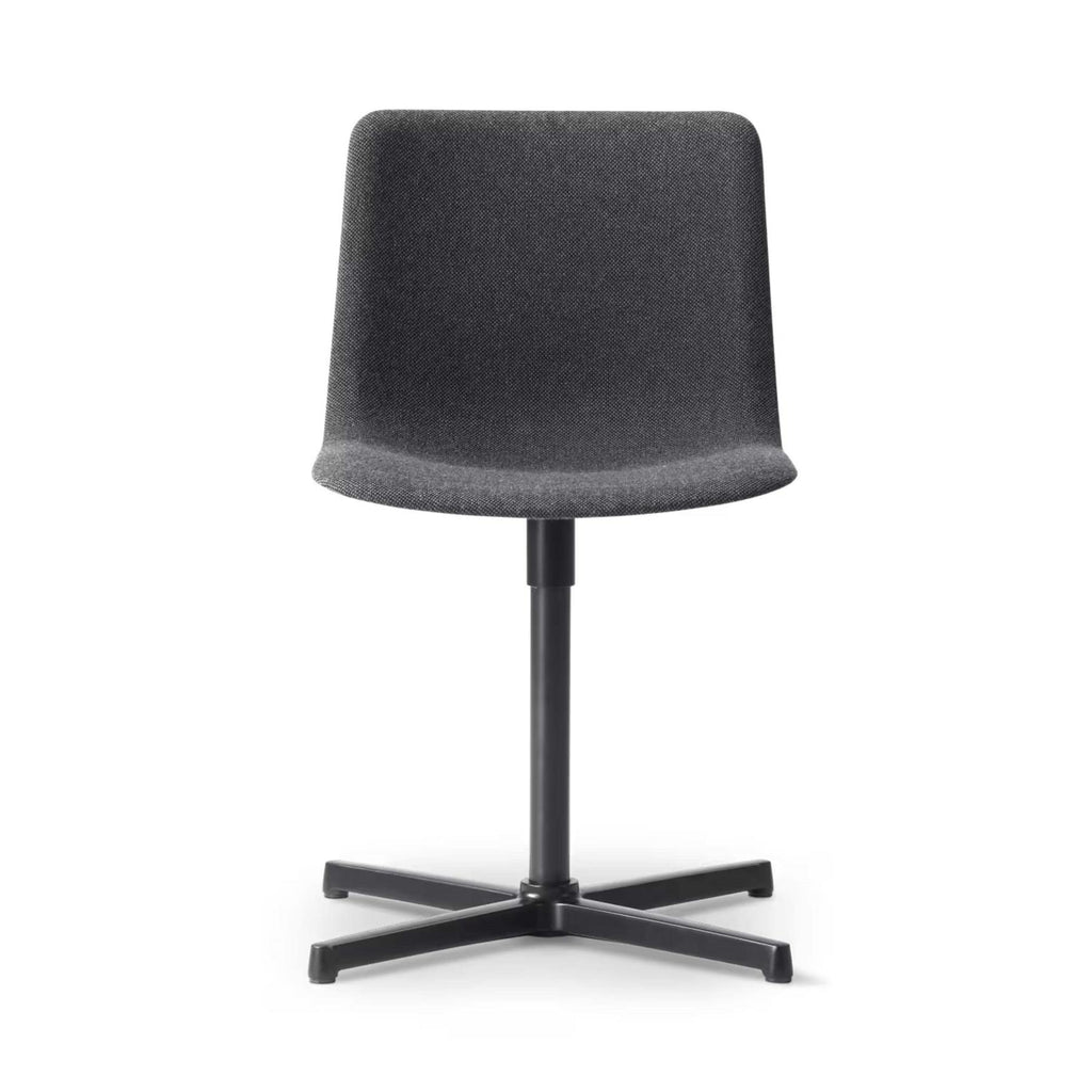 Fredericia Pato Swivel Chair, Fully Upholstered