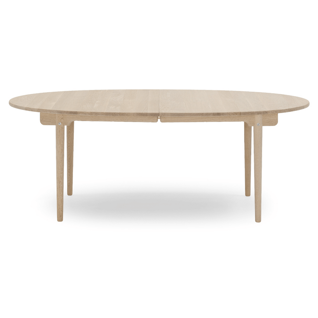 Carl Hansen & Son CH338 Extendable Dining Table