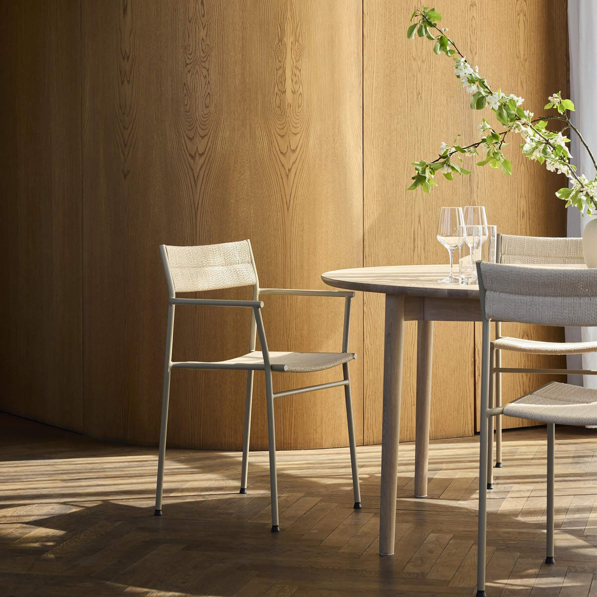 Northern Vev Dining Chair