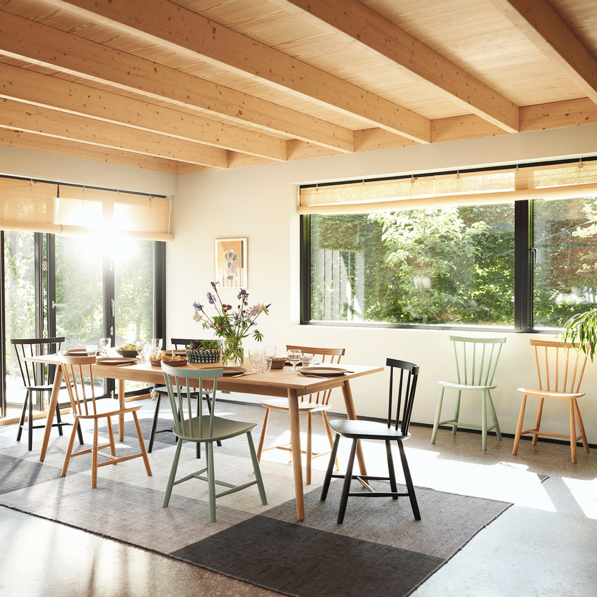 FDB Mobler Large Family Dining Table Set